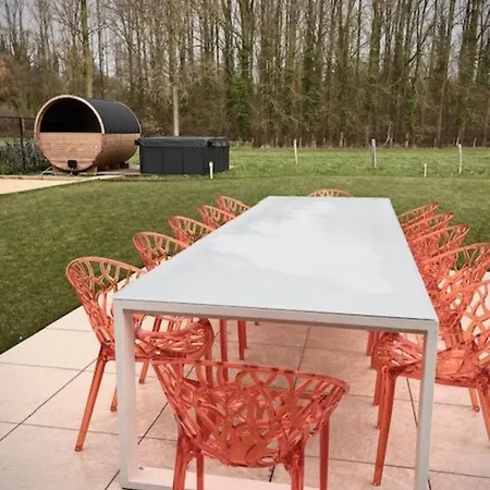 Villa Jeanne Dusschaut