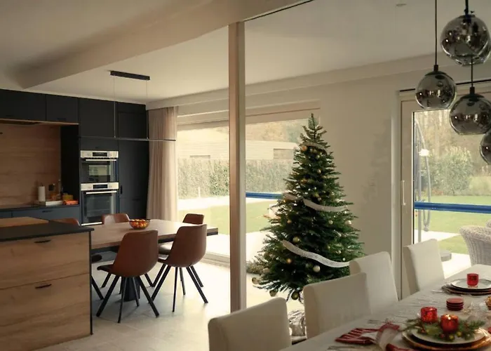 Jeanne Dusschaut Villa Flobecq